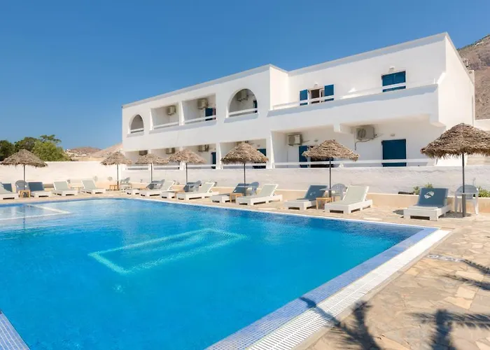 Petit Homme By Andreas *